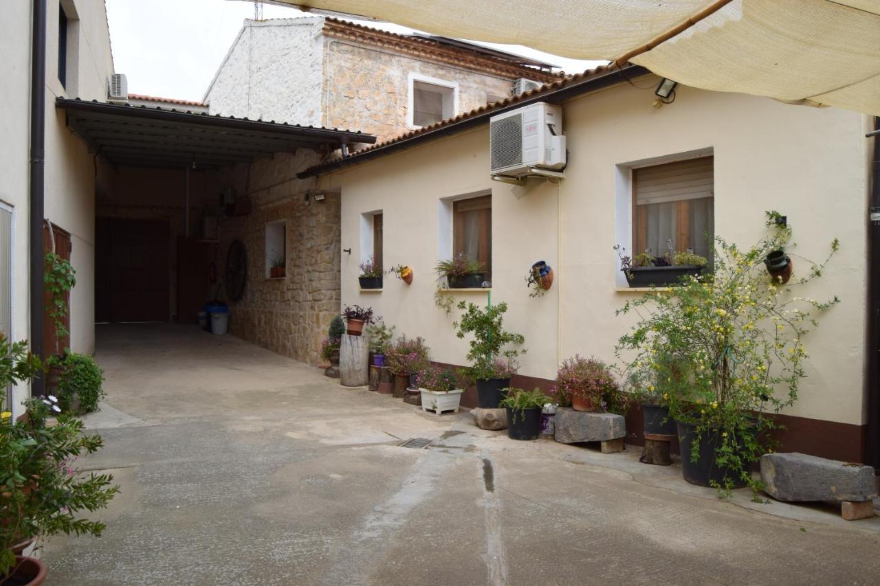 Casa Rural Javier Valmuel المظهر الخارجي الصورة